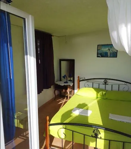 Kamaki * Gradac (Split-Dalmatia)